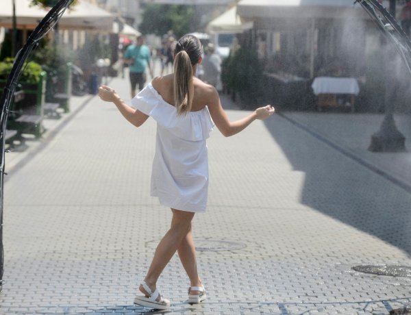 Kánikulára és extrém UV-sugárzásra is figyelmeztet a meteorológiai szolgálat