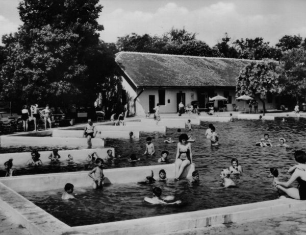 Amiről az utcák mesélnek - Volt egyszer egy sóstói szódagyár