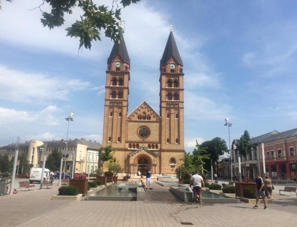 Közvilágítás fejlesztés Nyíregyházán! - 28 helyszínen, lakossági kérésre