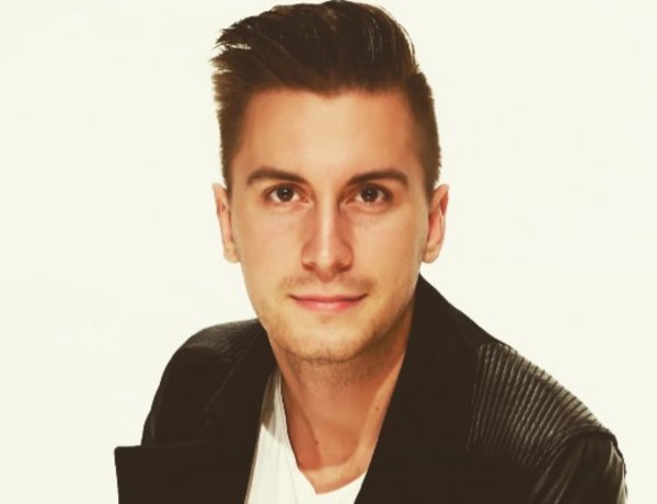 Horváth Viktor színművész számára mozgalmasan telt az elmúlt évad