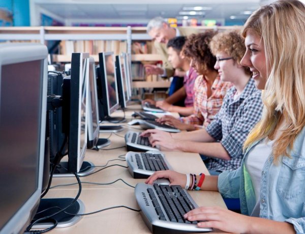 Magyarország rendezi 2023-ban a Nemzetközi Informatikai Diákolimpiát