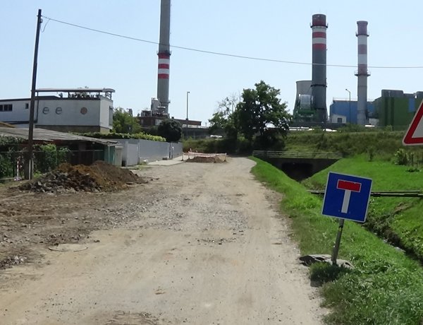 Zsákutca lett a Simonyi Óbester utca egy szakasza – Fokozott figyelemmel közlekedjenek!