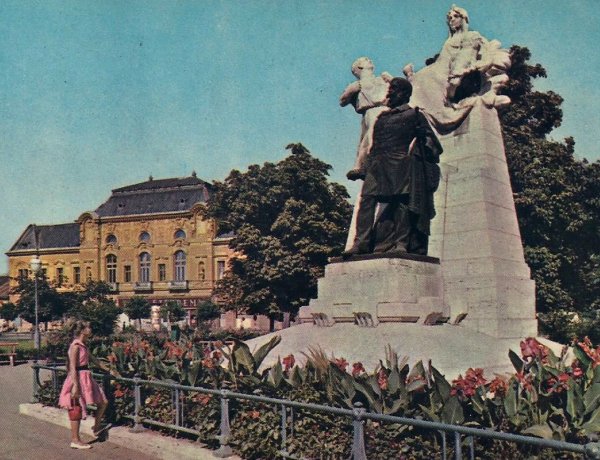 Retró Nyíregyháza sorozat 6. rész - A Kossuth-szobor 1963-ban