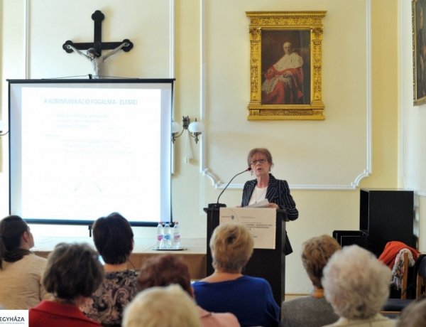 Idősek Akadémiája - őszi programsorozat indul szeptember 3-án