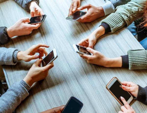 Napjaink függőségéről tartott konferenciát az Egészségfejlesztési Iroda