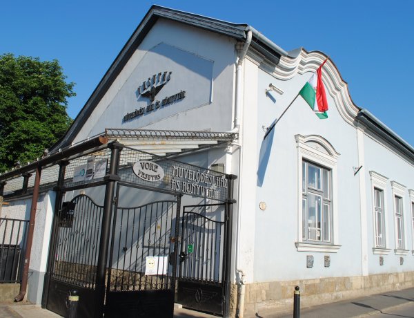 IV. Családfakutató találkozó Nyíregyházán, a Vasutas Művelődési Házban