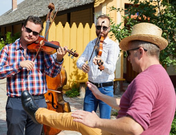 Zeneszótól hangos hétvége - Zenésztalálkozó Nyíregyházán a Sóstói Múzeumfaluban