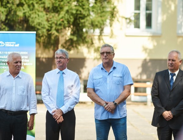 Egyre több önkormányzati épület újul meg. Az ÉVISZ-nél is befejeződtek a munkálatok!