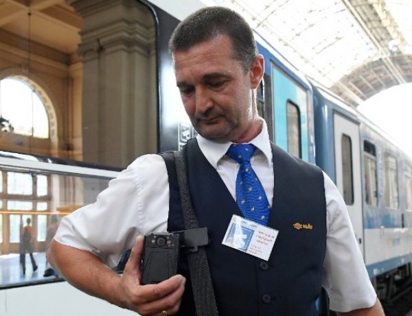 Több mint száz új testkamerát kapnak a vasúti jegyvizsgálók: részletek itt!