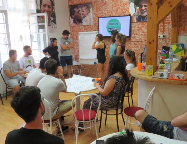 Ifjúsági csere olasz, spanyol, görög, portugál és magyar fiatalok részvételével