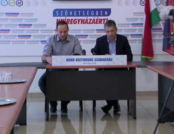 Jobbikos, DK-s és MSZP-s politikusok újabb programelemei a Szövetségben tájékoztatóin