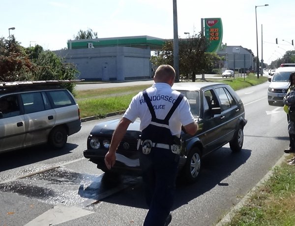Hármas karambol történt a Vasgyár utcán, jelentős az anyagi kár