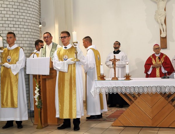„Veni Sancte” évnyitó ünnepségsorozat a nyíregyházi Szent Imre Katolikus Gimnáziumban