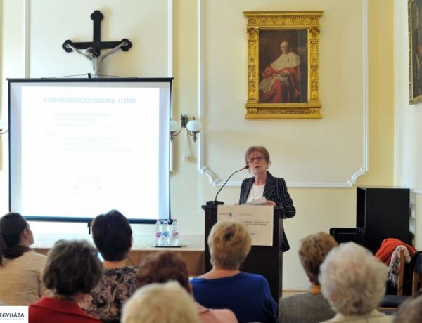 Programváltozás! Idősek Akadémiája - Időskor és a testmozgás 