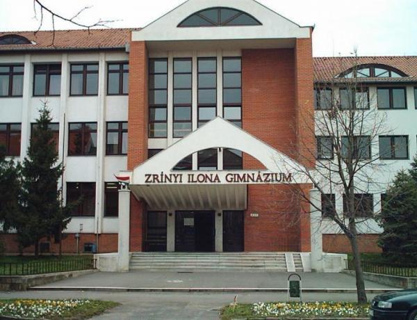 Programok a Zrínyi Gimnáziumban - Huszárné Kádár Ibolya igazgató volt a Szieszta vendége