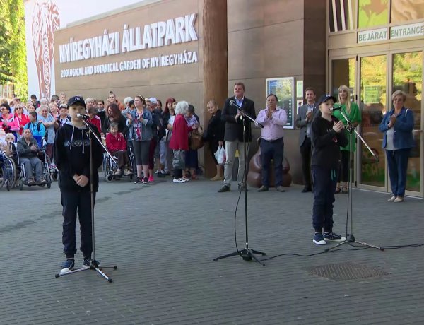 Ez a mi napunk – Több ezren látogattak ma el a Nyíregyházi Állatparkba