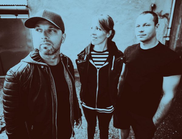 Lebénult az Alvin és a Mókusok énekesének az arca!          