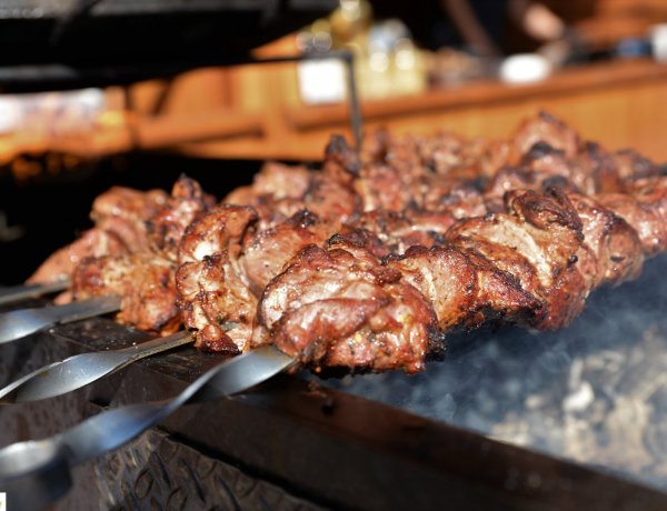 2 nap alatt 59 főzőcsapat, több mint 20 ezer adag tirpák ételt készített