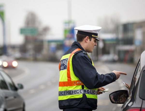 Az autósok ötödét büntették, teherkocsik és buszok is szabálytalankodtak