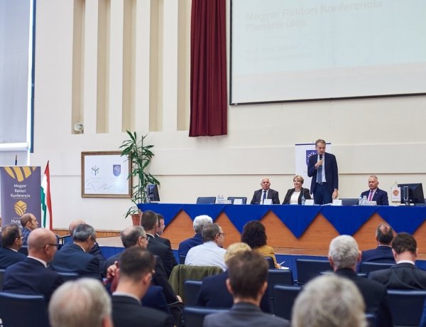 A Nyíregyházi Egyetemen tartotta plenáris ülését a Magyar Rektori Konferencia