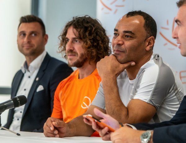 Világbajnokok a nyíregyházi parketten - Puyol és Cafu is pályára lépett