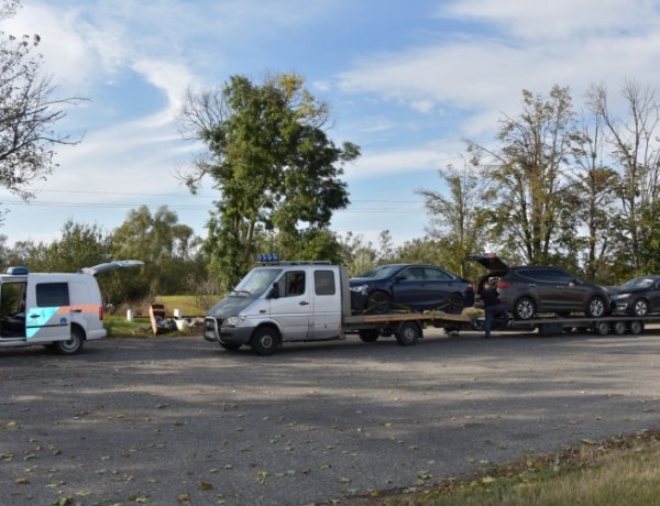 Túlsúllyal és engedély nélkül közlekedett – Kétmilliós bírságot kapott