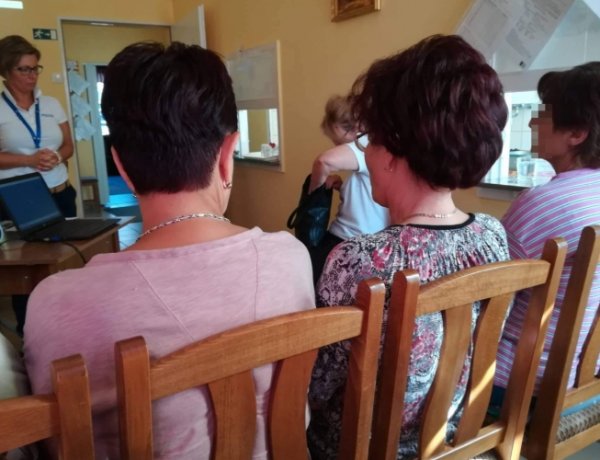 Fokozott figyelem a szépkorúakra – Megelőző előadások Szabolcs megyében