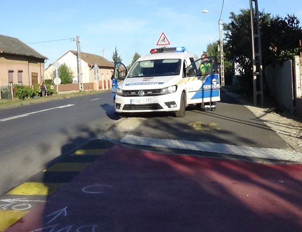 Kerékpárost gázoltak a Kállói úton, a biciklis megsérült, kórházba szállították