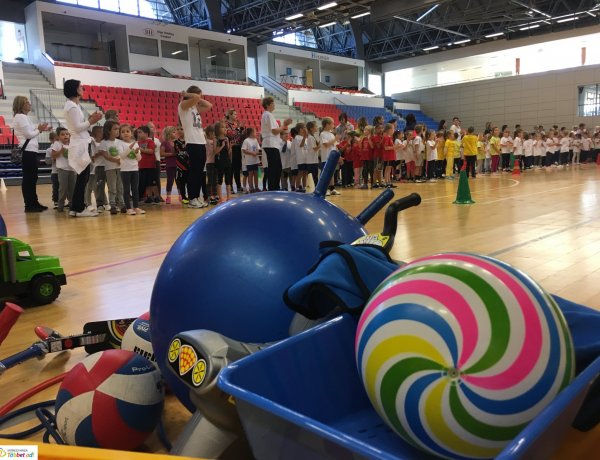 Óvodások Játékos Fesztiválja - több mint háromszáz gyerek versenyzett az Arénában 