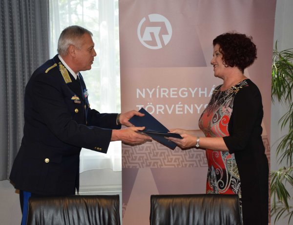 Együttműködés a bíróság és a rendőrség között – Megállapodást írtak alá