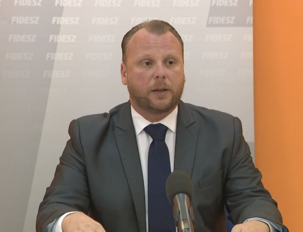 A városunkat is próbálta lejáratni a magát nevetségessé tevő ellenzék a FIDESZ szerint