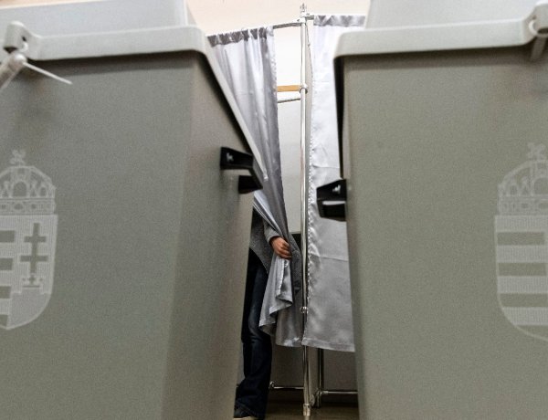 NVI-elnök: az informatikai átállás miatt volt szolgáltatáskiesés az eredményközlésben