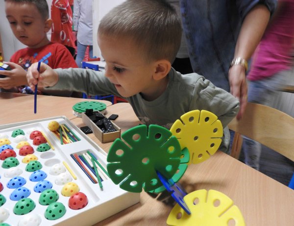 Nyolc éves lett a nyíregyházi Csodavár – Retro születésnapi bulival ünnepeltek