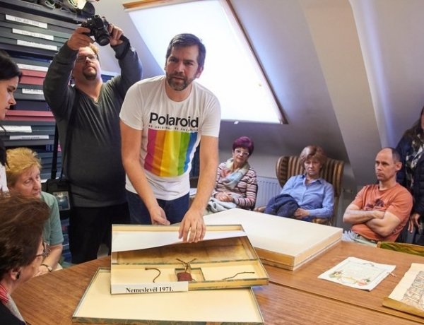 Arcok és könyvek a történelemtudomány műhelyéből címmel tartottak ma előadást