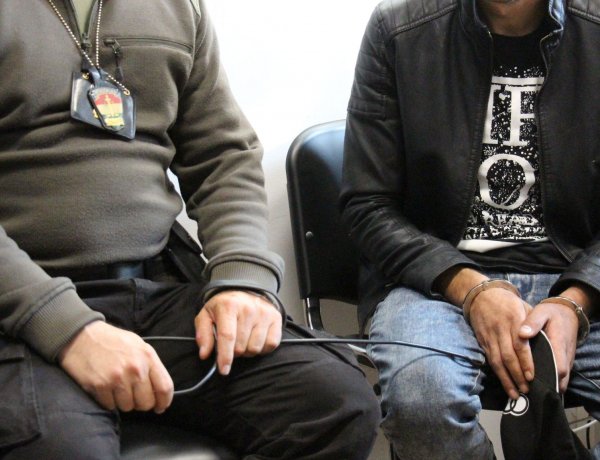 Újabb embercsempész rendőrkézen: orosz állampolgárok utaztatását szervezte le a férfi