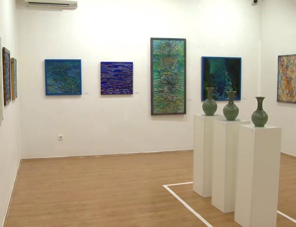 Út 2 címmel nyílt a Városi Galériában és a Pál Gyula Teremben