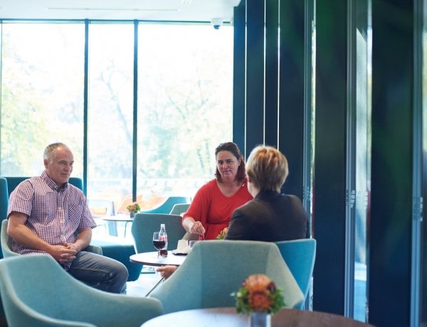 Megérkezett az első vendég – Megnyitotta kapuit a négycsillagos Hunguest Hotel Sóstó