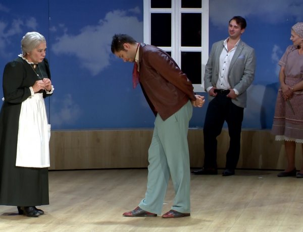 Szombaton mutatják meg a Mesél a bécsi erdő előadást a Móricz Zsigmond Színházban