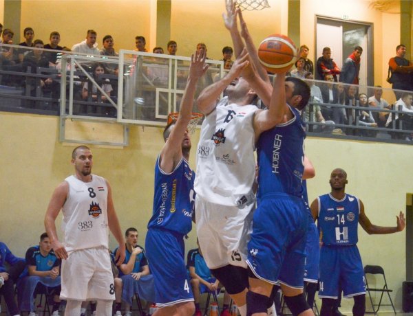 Kosárlabda Hepp-kupa - nyíregyházi derbit rendeztek a hétfői fordulóban