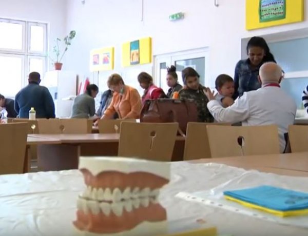 Egészségnapot tartottak a Huszár Lakótelepen a Közösen a Kiútért projekt keretében