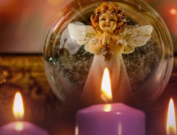 Nyíregyházi Advent - ünnepi hangulat, színpadi programok a Kossuth téren