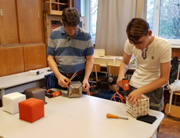 Átalakulnak a munkakörök, változik a szakképzés - 174 alapszakmát tanulhatnak a diákok