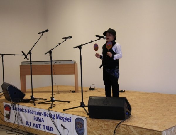 Tehetségkutató vetélkedő Kisvárdán – Roma fiatalok mutathatták meg tehetségüket