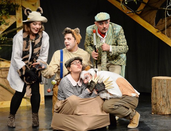 Bemutatták a Móricz Zsigmond Színház legújabb gyermekelőadását, az Állati színjátékot