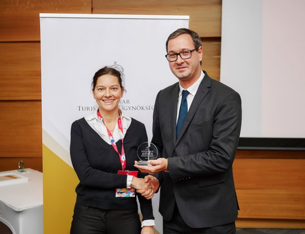 20 éve a turizmusban – Elismerték Tatár Anikó munkáját az Országos Tourinform Találkozón