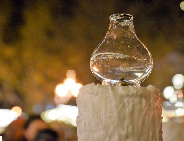 Vasárnap délután meggyújtják a második gyertyát a város adventi koszorúján 