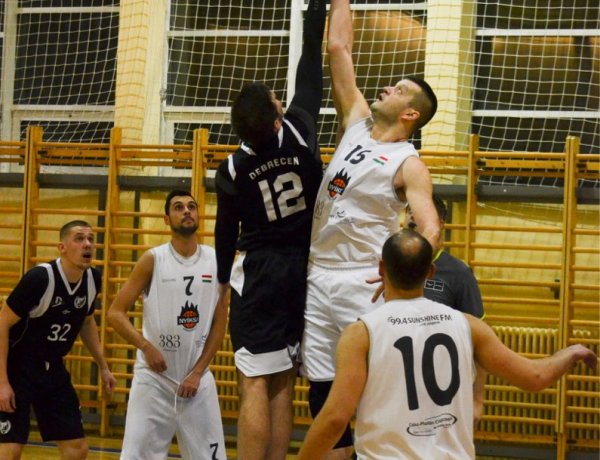 Győzelemmel zárta az őszt a NYÍKSE - a Debrecen volt az ellenfél