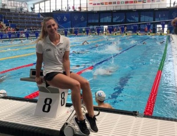 A nyíregyházi úszó legyőzte Hosszú Katinkát - Szurovcsják Ivett bajnok!