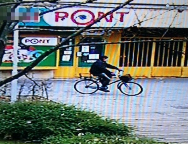 Segítségnyújtás elmulasztása miatt keresik a kerékpárost    