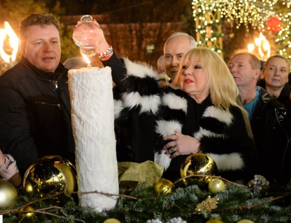 Meggyújtották a harmadik gyertyát a város adventi koszorúján! - Folytatódnak a programok